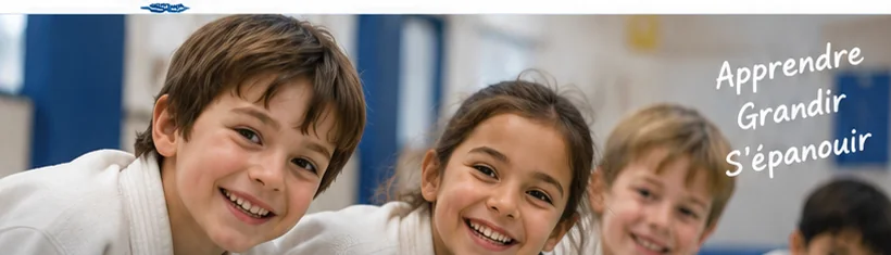 Enfants judokas AJCM pendant un cours de judo à Marseille